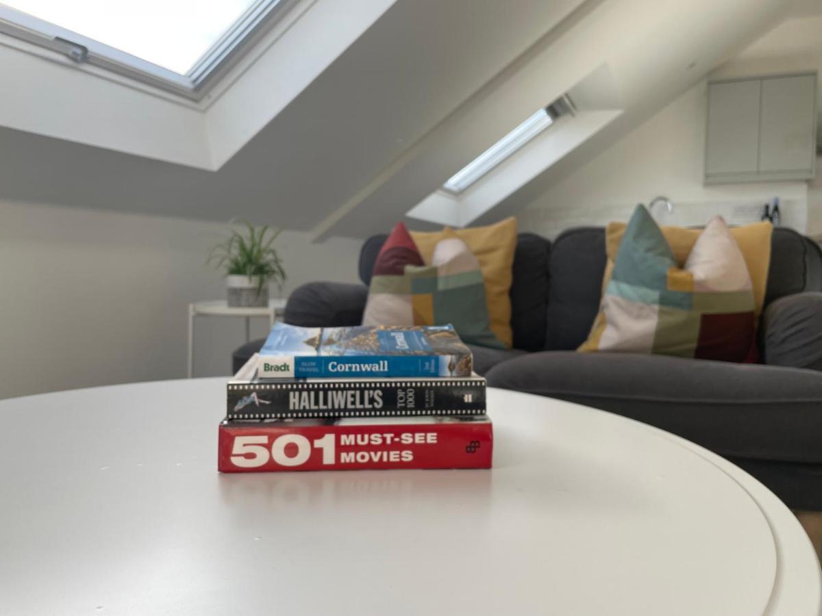 Stunning Penthouse In Penzance "Amazing Sea Views" Apartment ภายนอก รูปภาพ