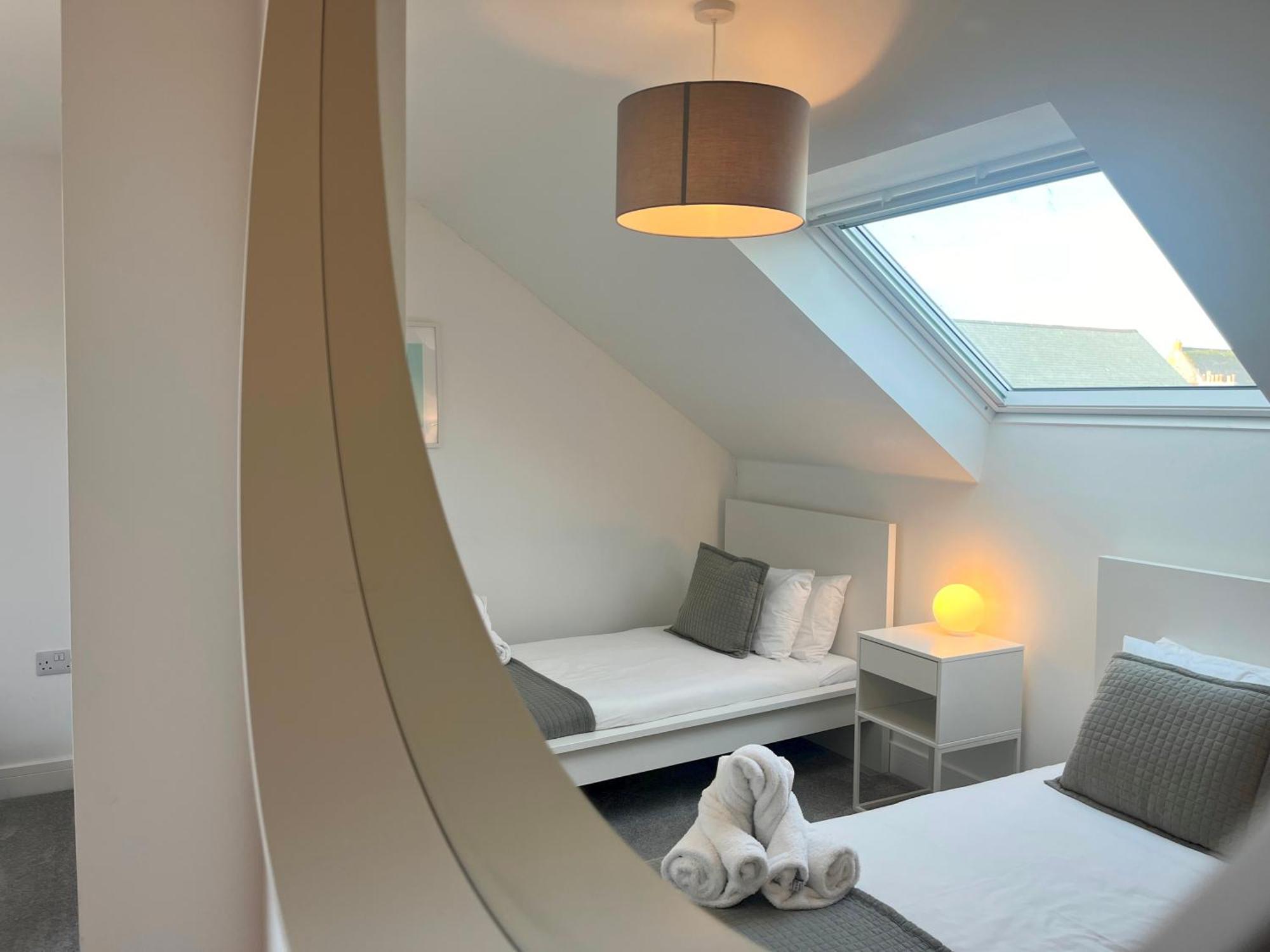 Stunning Penthouse In Penzance "Amazing Sea Views" Apartment ภายนอก รูปภาพ